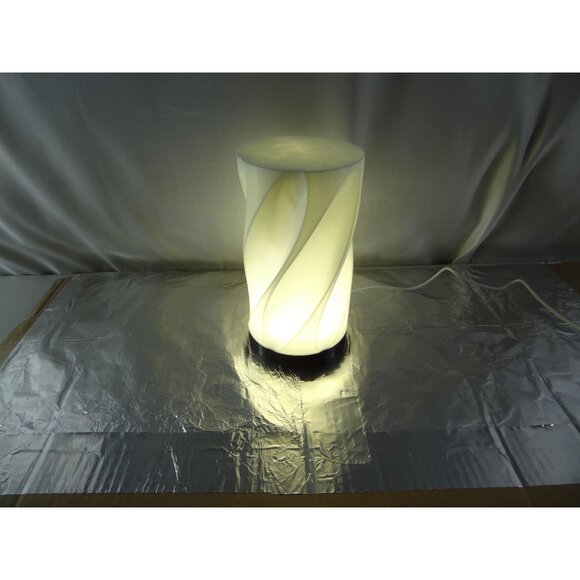 Modern Twist Design LED Table Lamp USB Powered 3D printed in USA - Picture 8 of 14